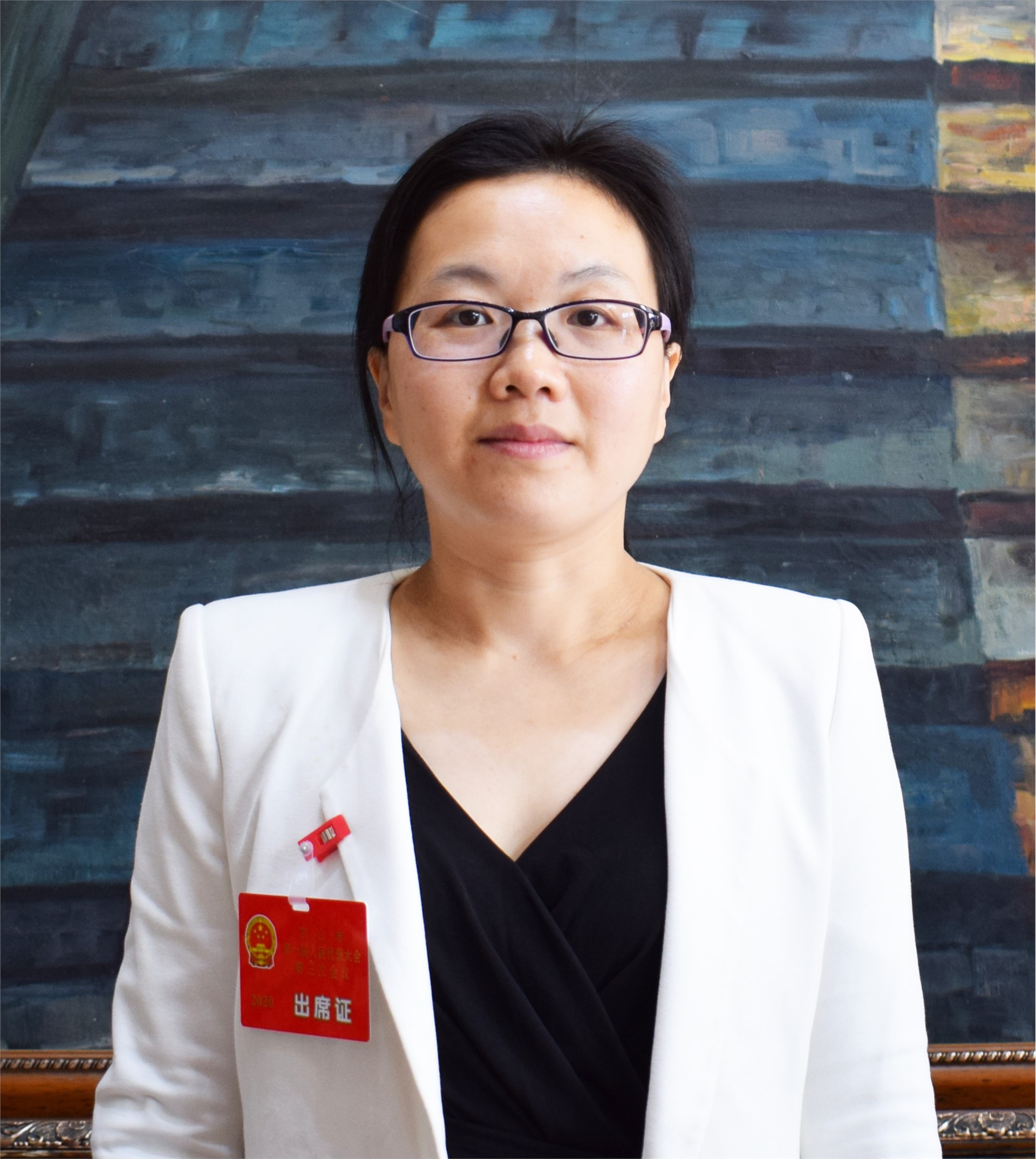 杨胜男刷新城市颜值提品味